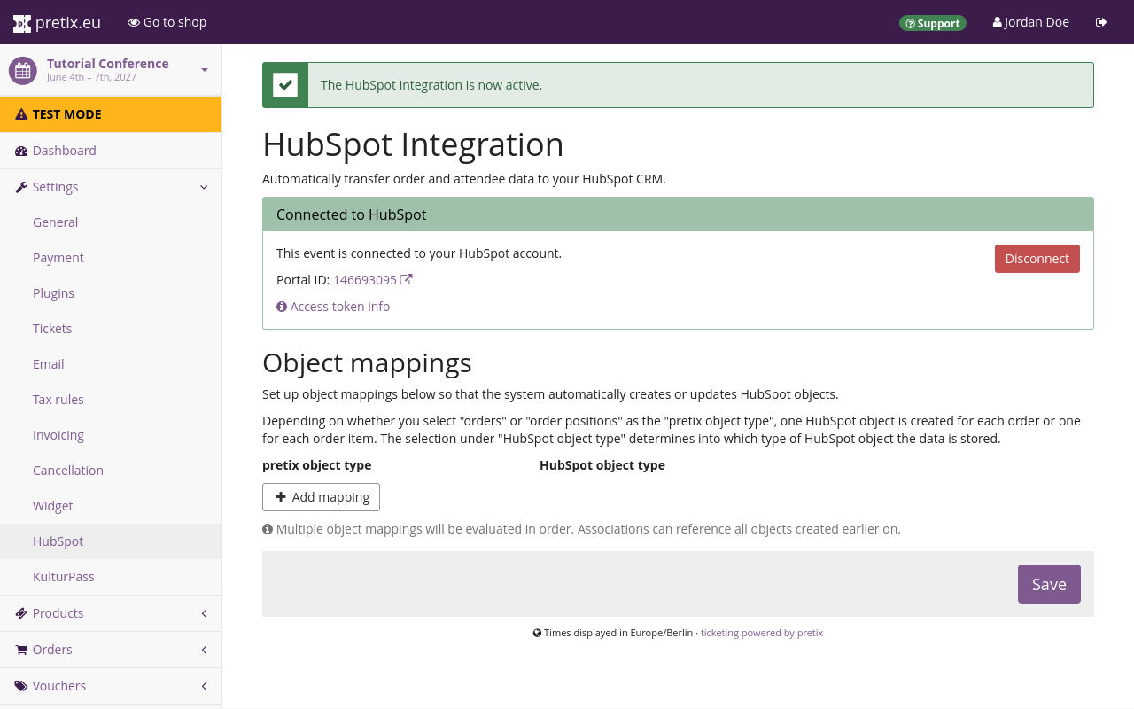 Page titled 'HubSpot Integration', displaying a green message box saying 'The HubSpot integration is now active', a box with the status of the HubSpot connection, and settings for object mappings.